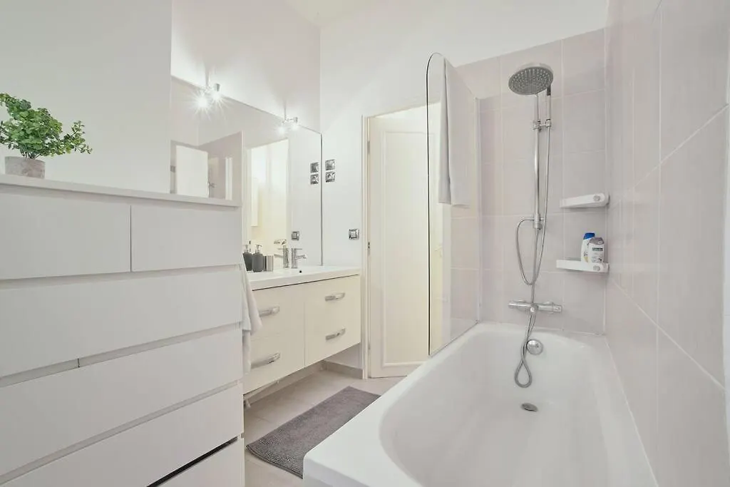 Apartment Charming Parisian Flat With Eiffel Tower Views Paris